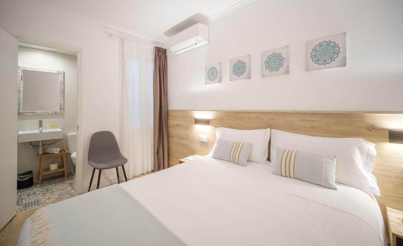 Hostal Menurka ثيوداديلا المظهر الخارجي الصورة
